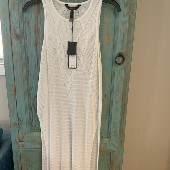Beautiful BCBG knit cover up - Picture 1 of 6